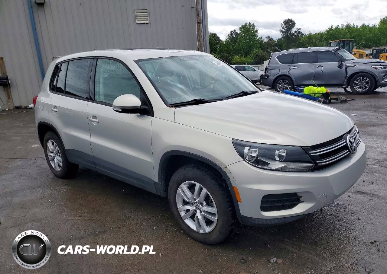 2013 Volkswagen Tiguan S VIN:WVGAV7AX9DW555358 - 4