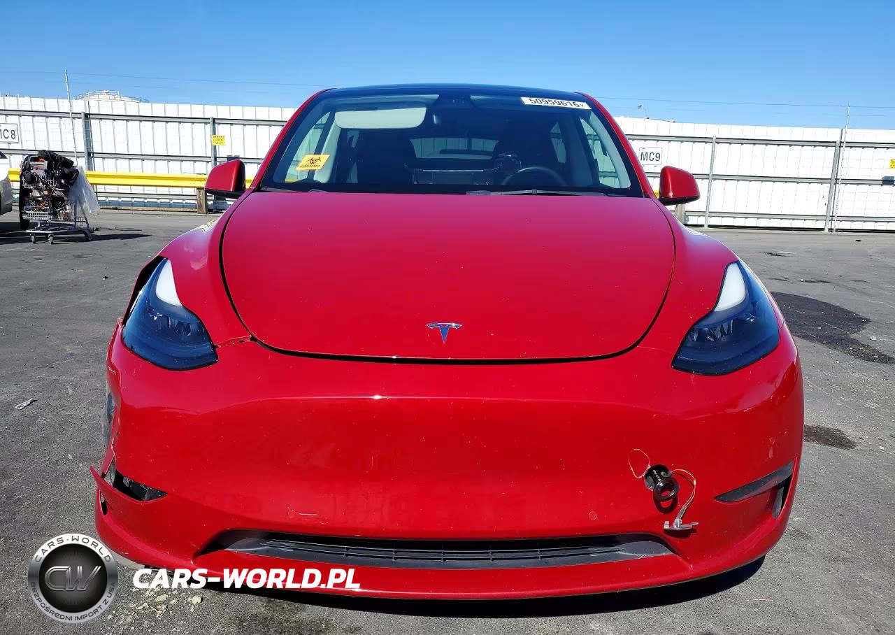 2022 Tesla Model Y VIN:7SAYGDEF0NF448978 - 5