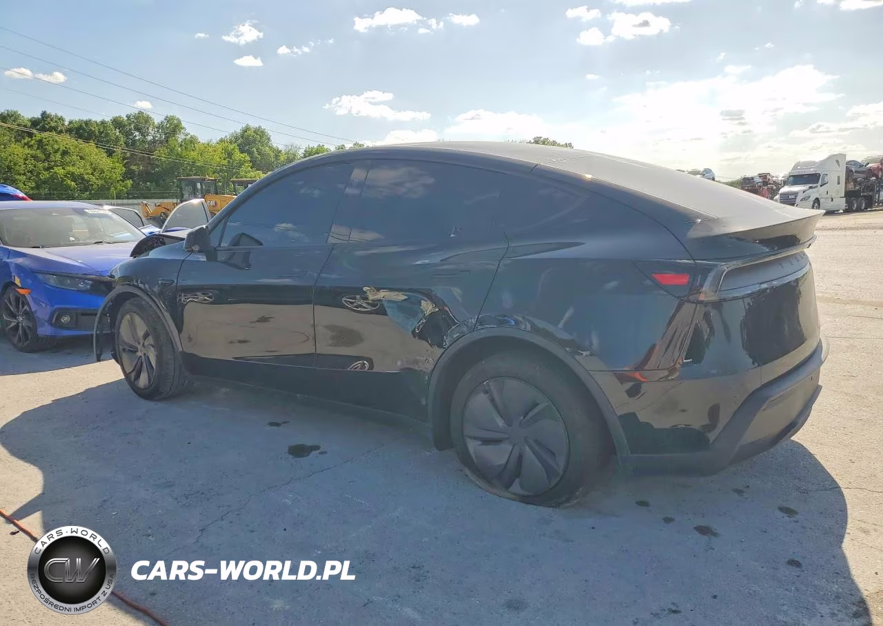 2026 Tesla Model Y VIN:7SAYGDED2TA495633 - 2