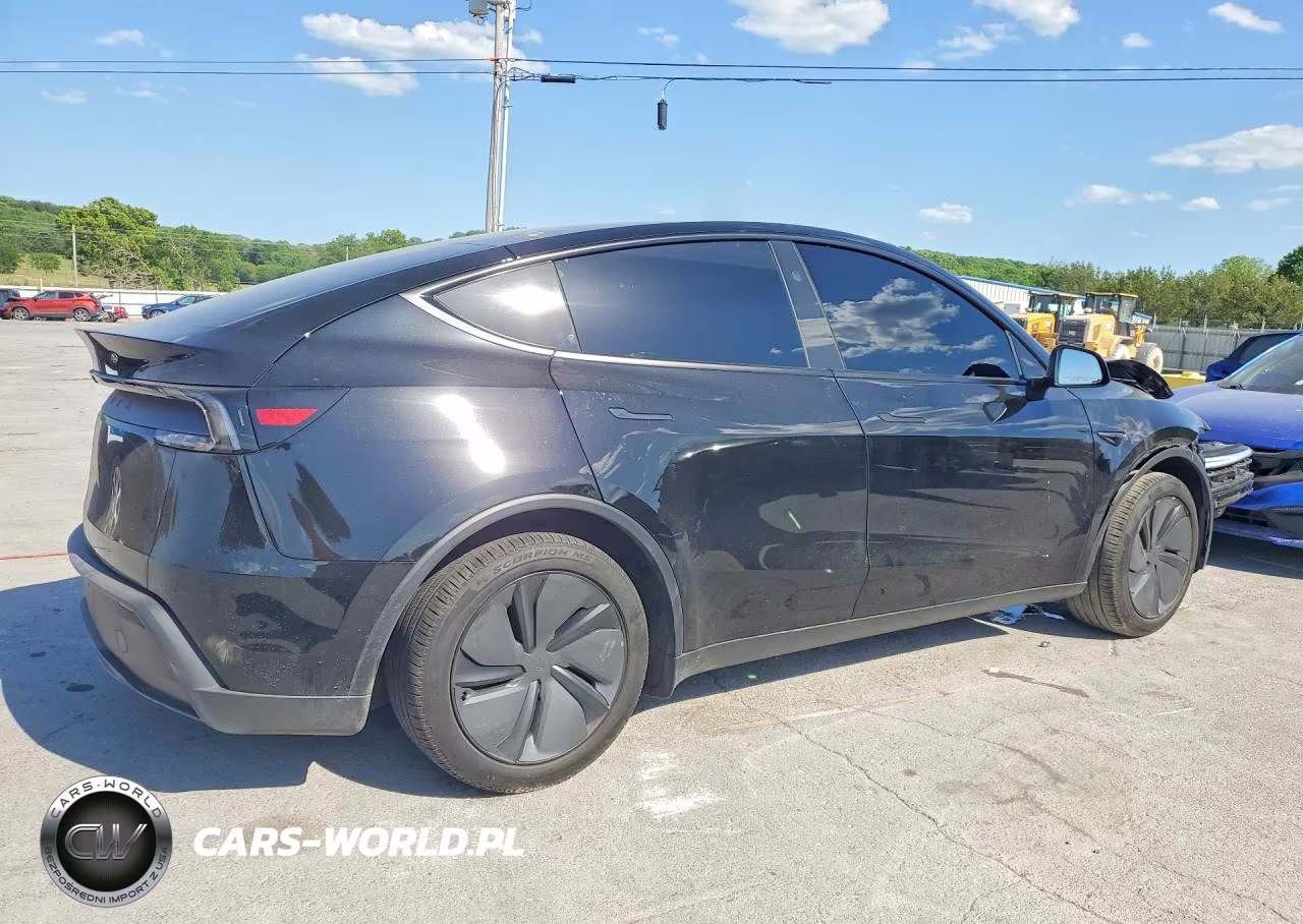 2026 Tesla Model Y VIN:7SAYGDED2TA495633 - 3
