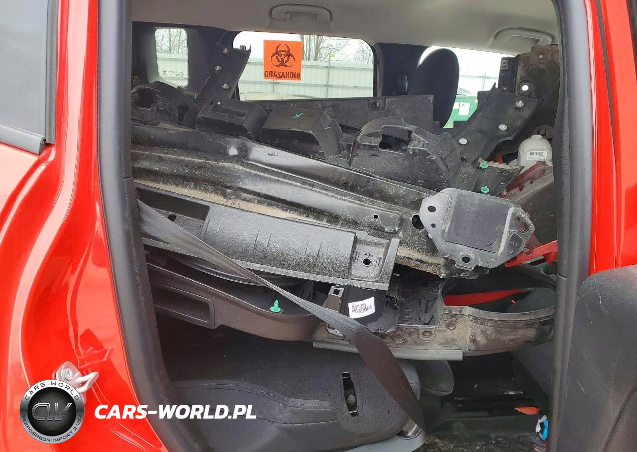 2019 Jeep Renegade Latitude VIN:ZACNJBBB0KPK70773 - 10