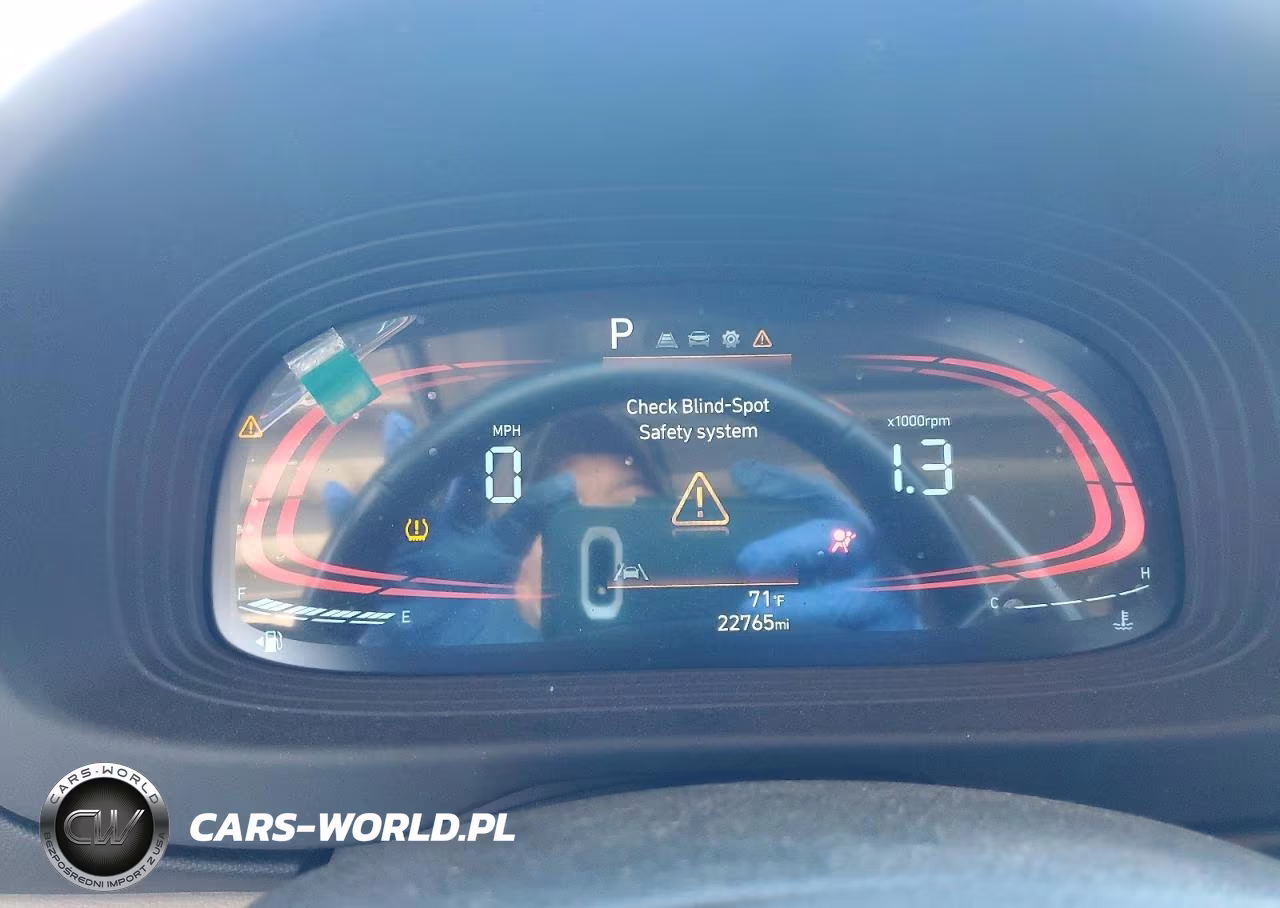 2023 Hyundai Venue Sel VIN:KMHRC8A36PU266160 - 9