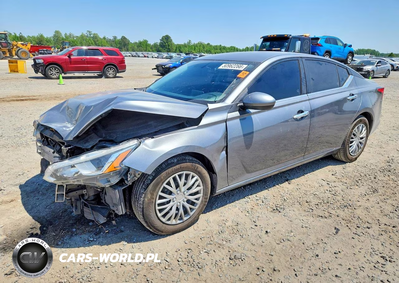 2020 Nissan Altima S – zdjęcie 1 z 12
