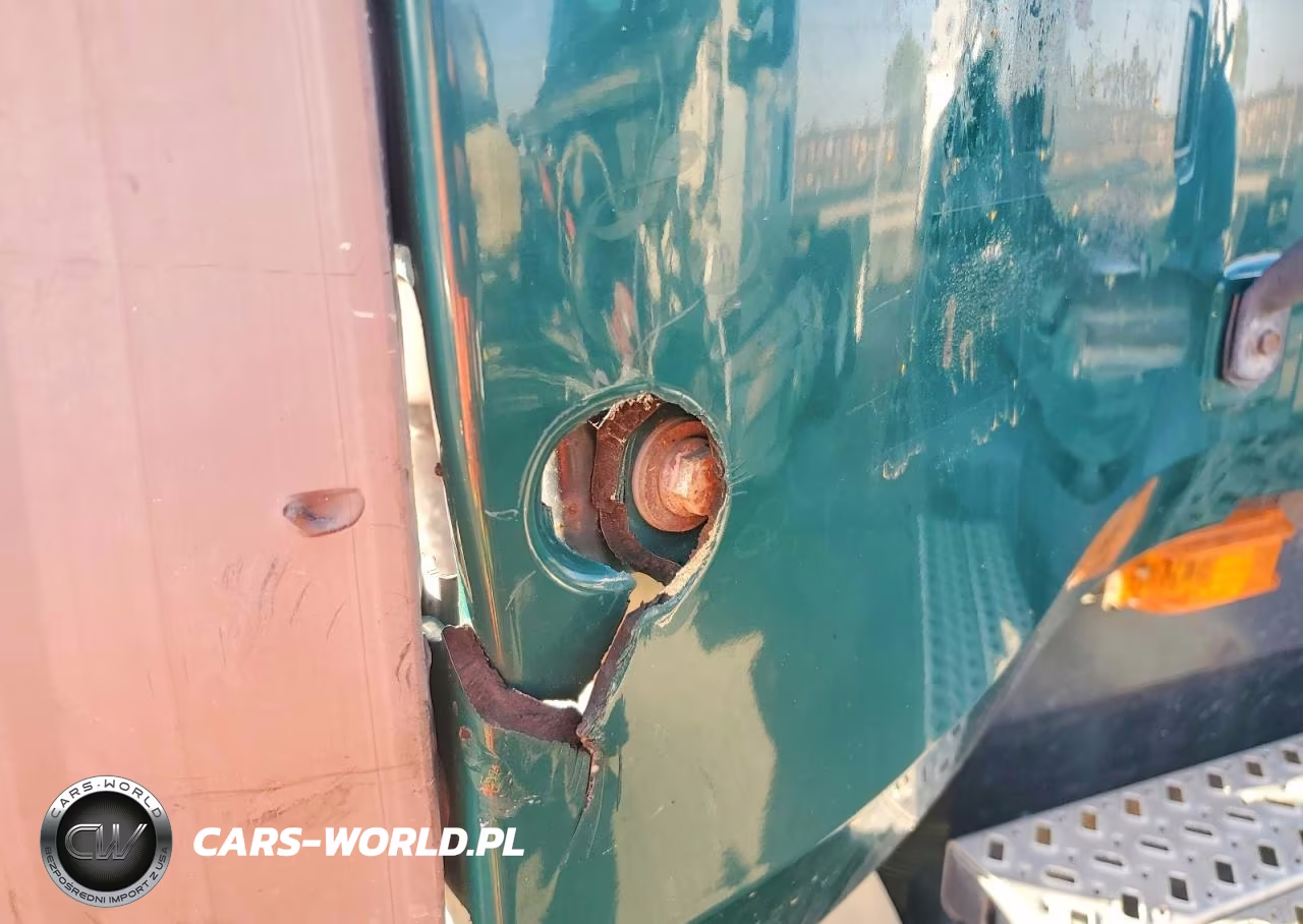 2017 Mack Cxu612 Semi Truck VIN:1M1AW01X0HM009655 - 9