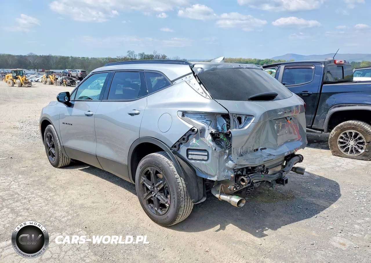 2023 Chevrolet Blazer 2Lt VIN:3GNKBHR46PS220115 - 2