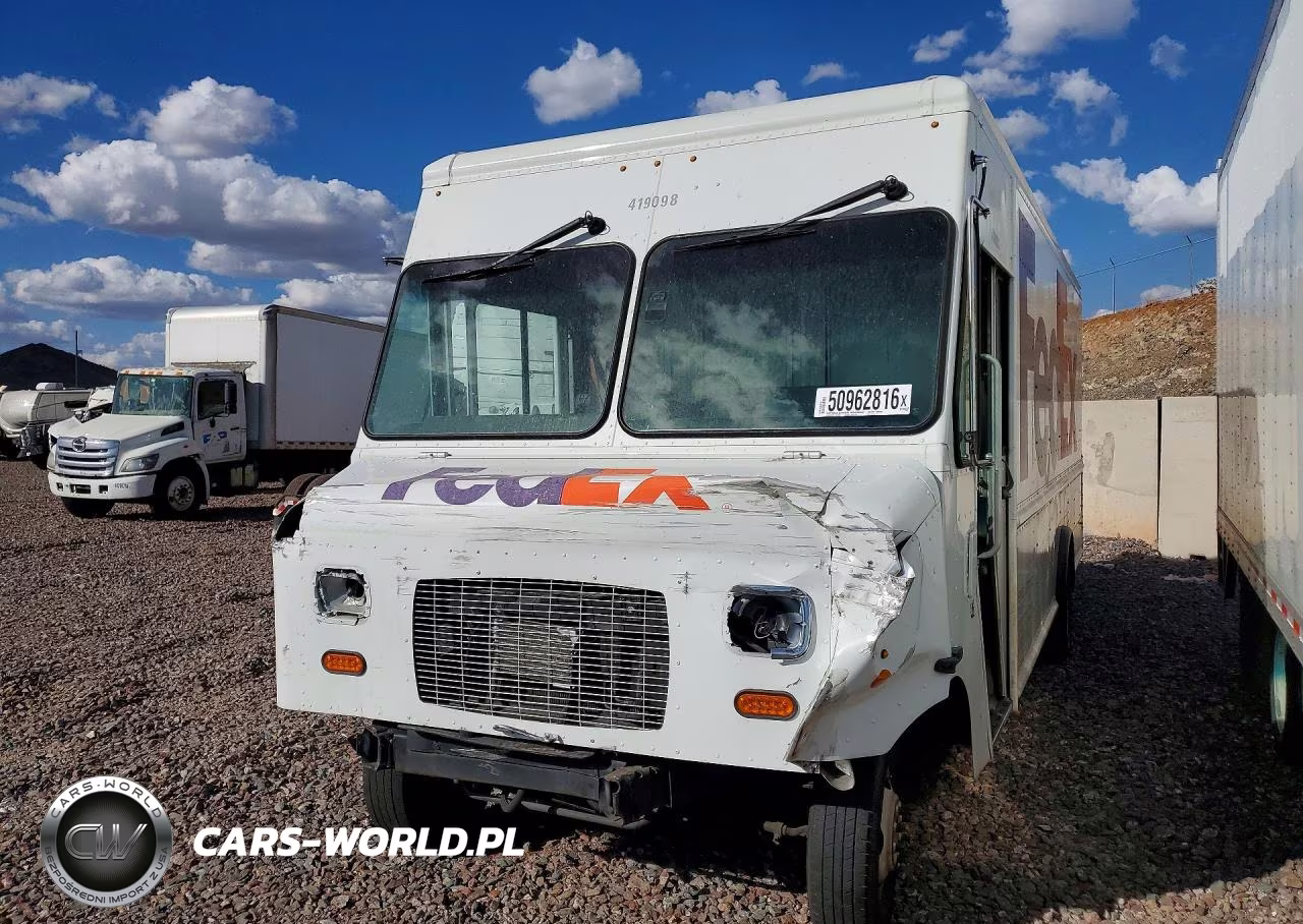 2019 Ford E450 Delivery Truck