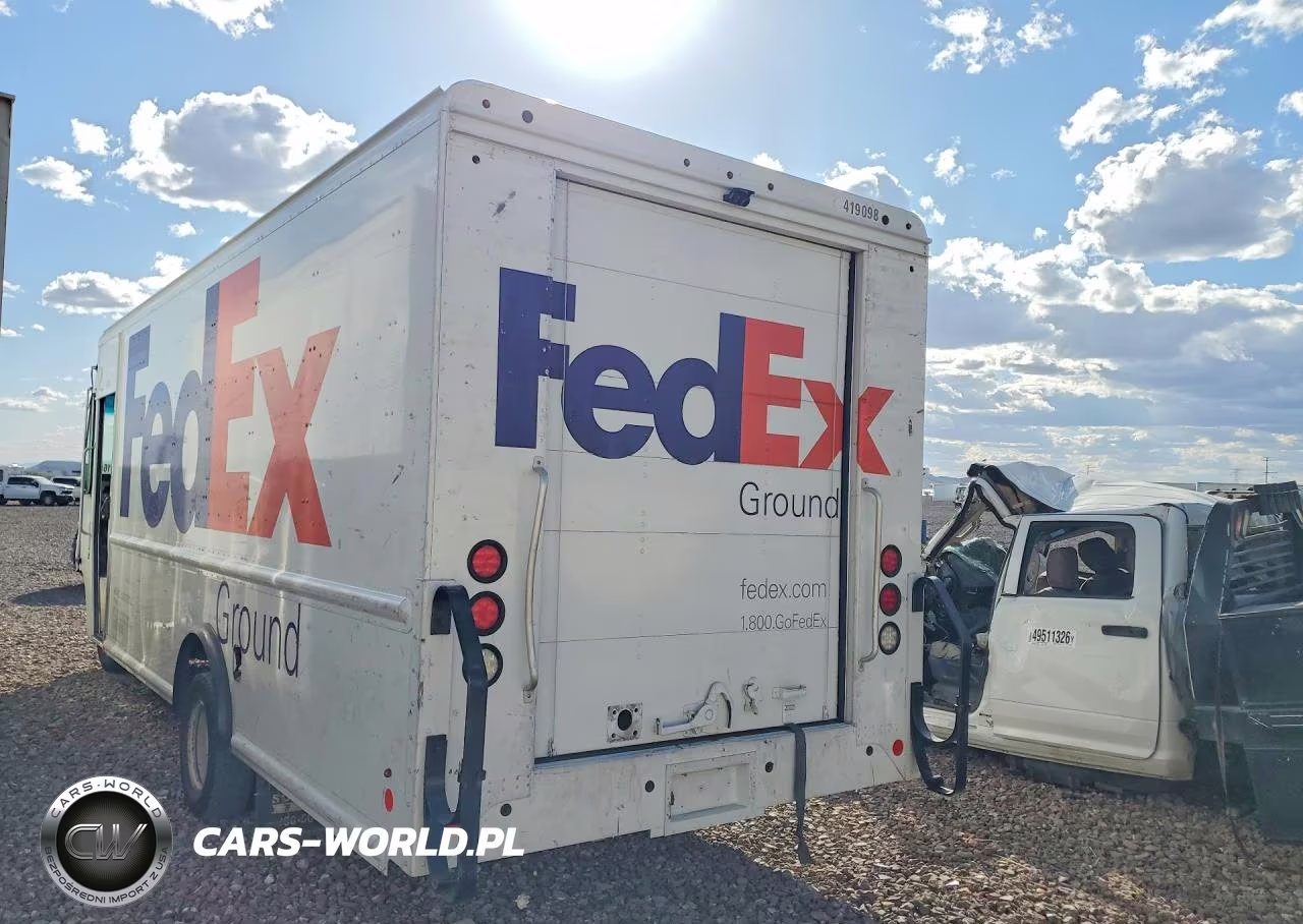 2019 Ford E450 Delivery Truck VIN:1FC3E4K66KDC36008 - 2