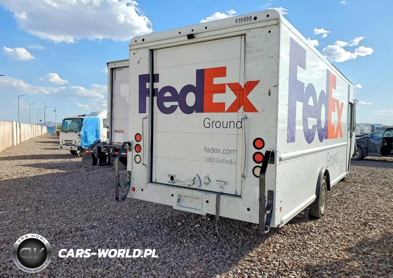 2019 Ford E450 Delivery Truck VIN:1FC3E4K66KDC36008 - 3
