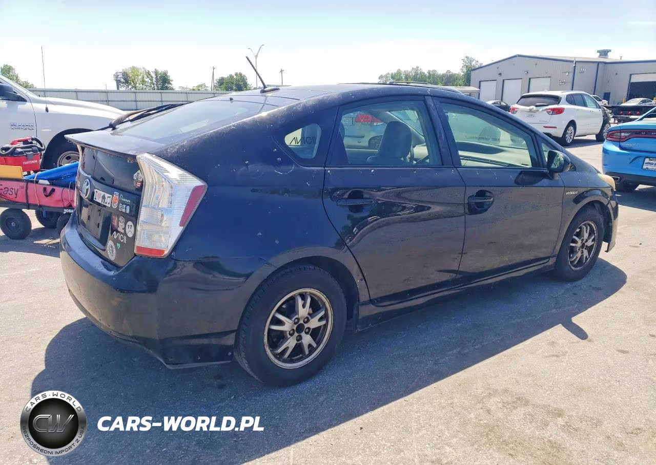 2011 Toyota Prius Four VIN:JTDKN3DU5B5298396 - 3