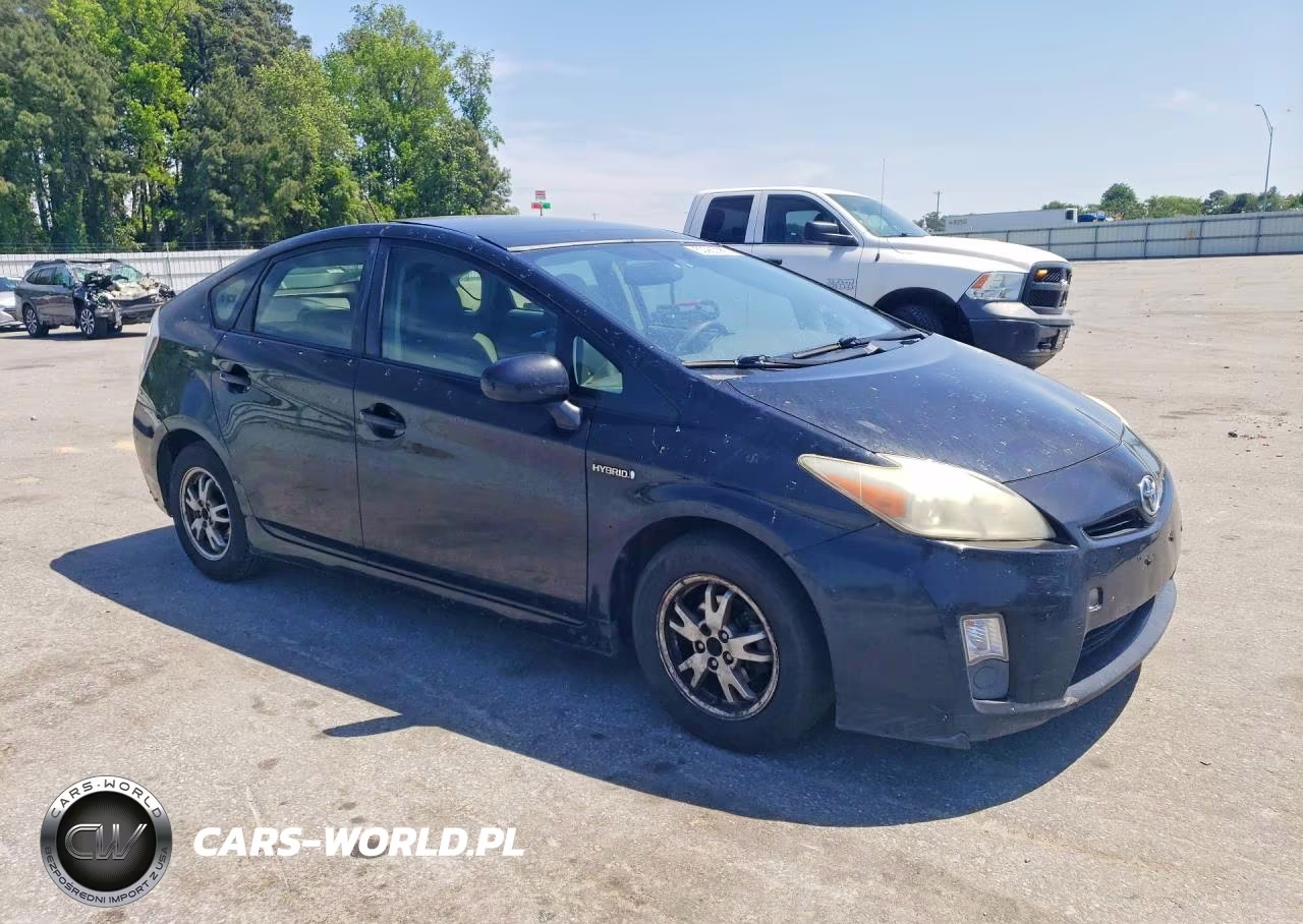 2011 Toyota Prius Four VIN:JTDKN3DU5B5298396 - 4