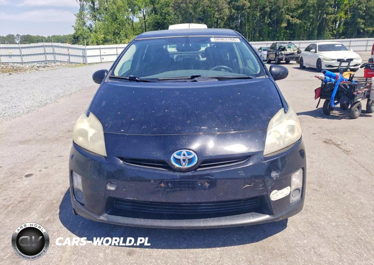 2011 Toyota Prius Four VIN:JTDKN3DU5B5298396 - 5