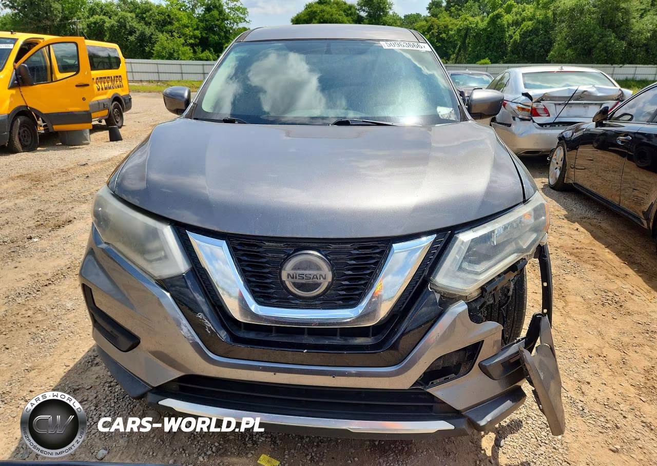 2018 Nissan Rogue S VIN:5N1AT2MT5JC823658 - 5