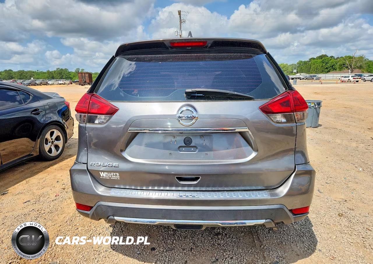 2018 Nissan Rogue S VIN:5N1AT2MT5JC823658 - 6