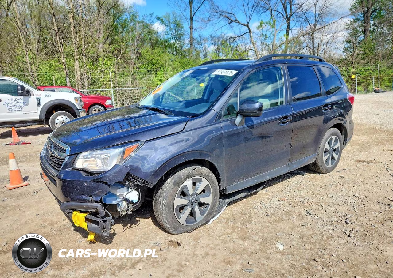 2018 Subaru Forester 2.5I Premiu VIN:JF2SJAGC8JH486976 - 1
