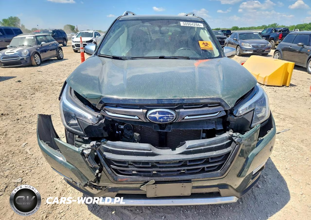 2022 Subaru Forester Touring VIN:JF2SKARC8NH461284 - 5
