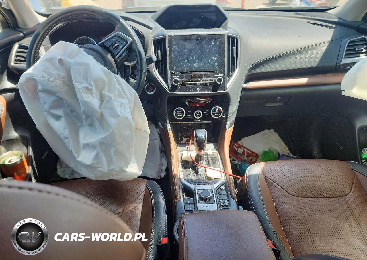 2022 Subaru Forester Touring VIN:JF2SKARC8NH461284 - 8