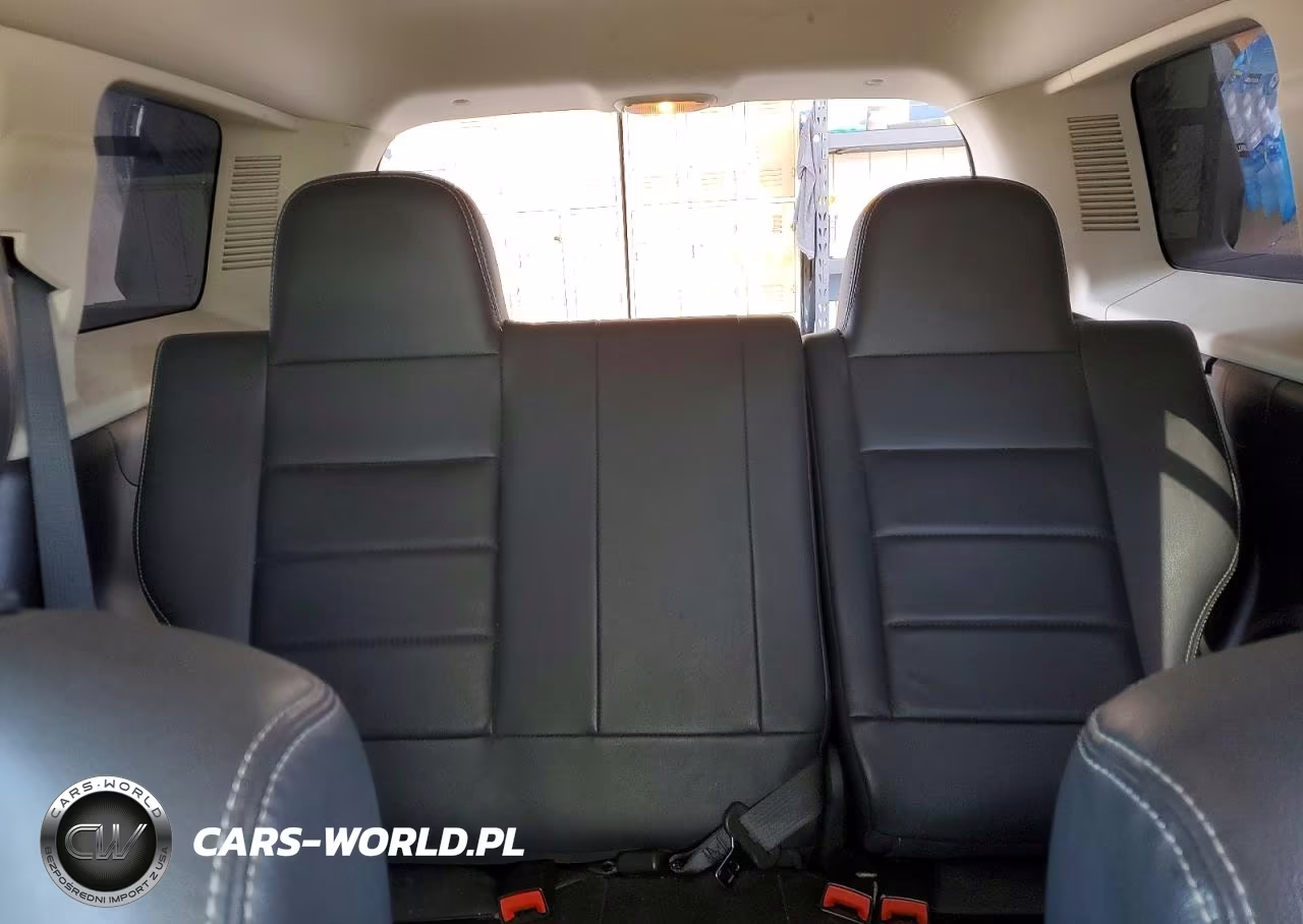 2015 Jeep Patriot Latitude VIN:1C4NJPFAXFD126525 - 10