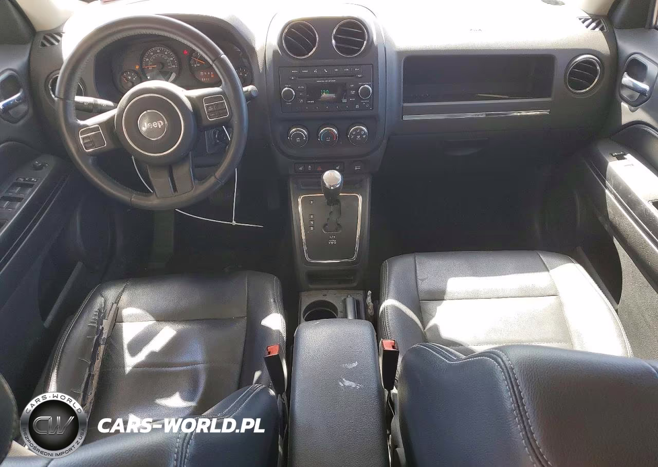2015 Jeep Patriot Latitude VIN:1C4NJPFAXFD126525 - 8
