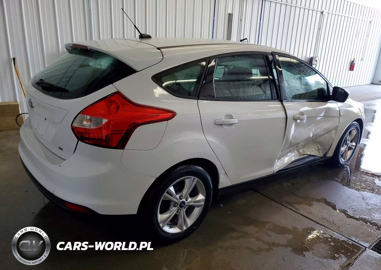 2013 Ford Focus Se VIN:1FADP3K20DL378441 - 3