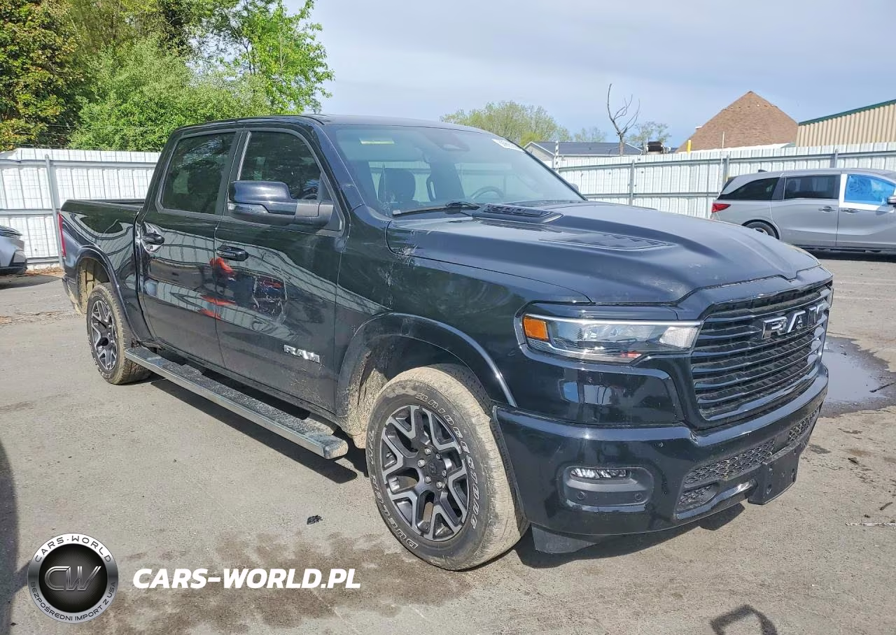2025 Ram 1500 Laramie VIN:1C6SRFJP4SN582470 - 4