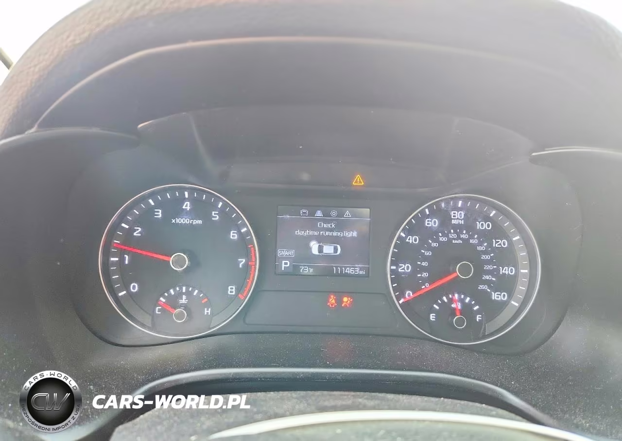 2019 Kia Forte Lxs VIN:3KPF24AD8KE077965 - 9