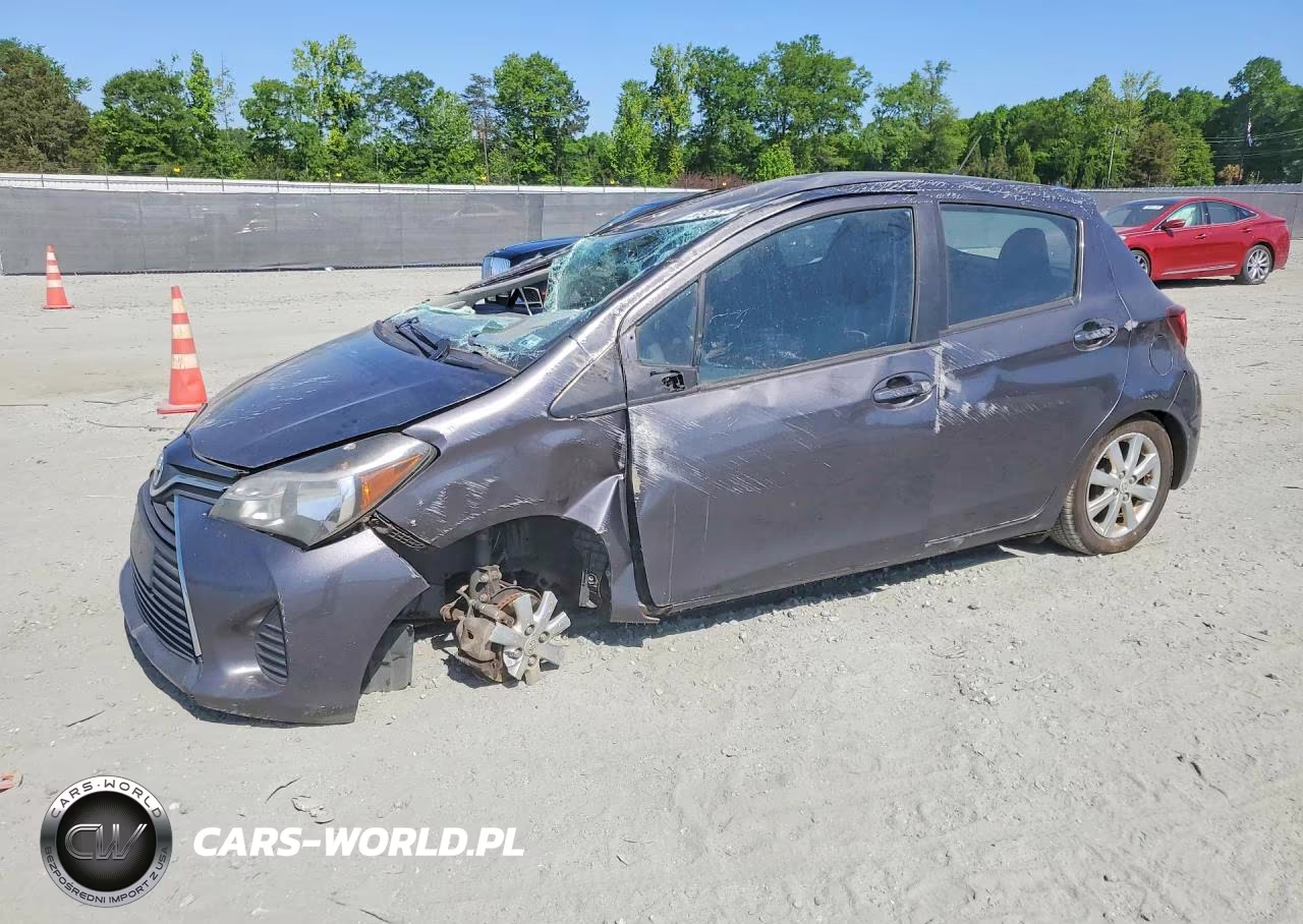 2016 Toyota Yaris 5-Door Le