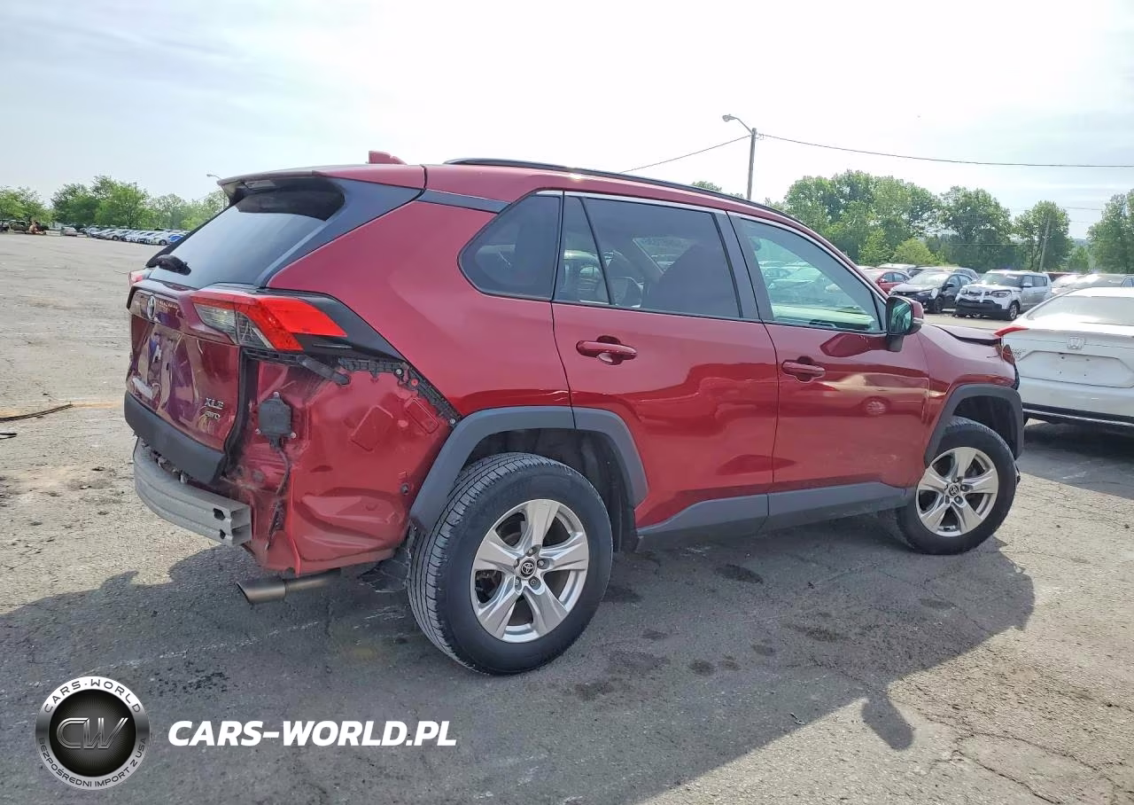 2021 Toyota Rav4 Xle VIN:2T3P1RFV9MW202503 - 3