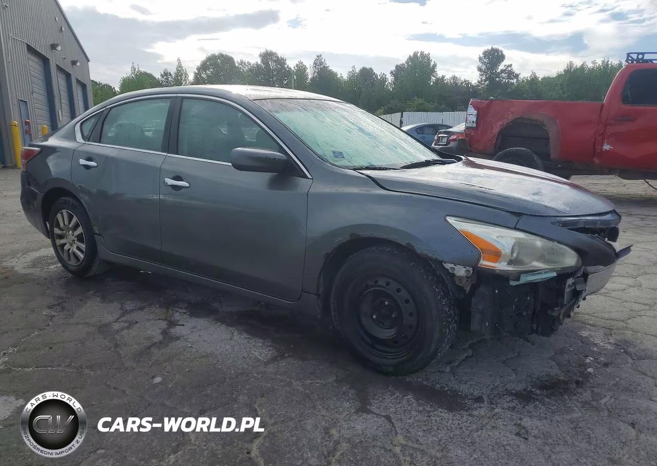 2015 Nissan Altima 2.5 S VIN:1N4AL3AP2FN353527 - 4