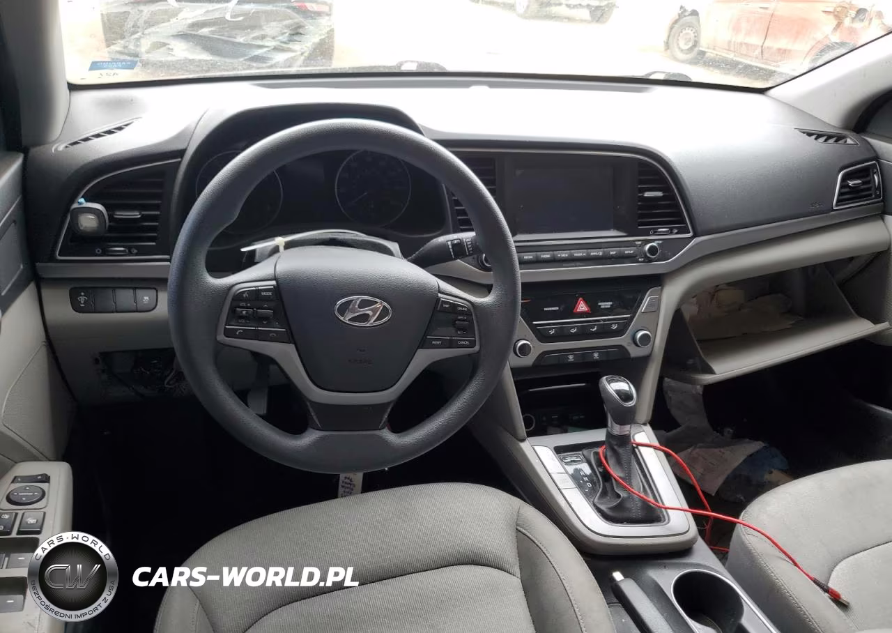 2017 Hyundai Elantra Se VIN:KMHD84LFXHU061437 - 8