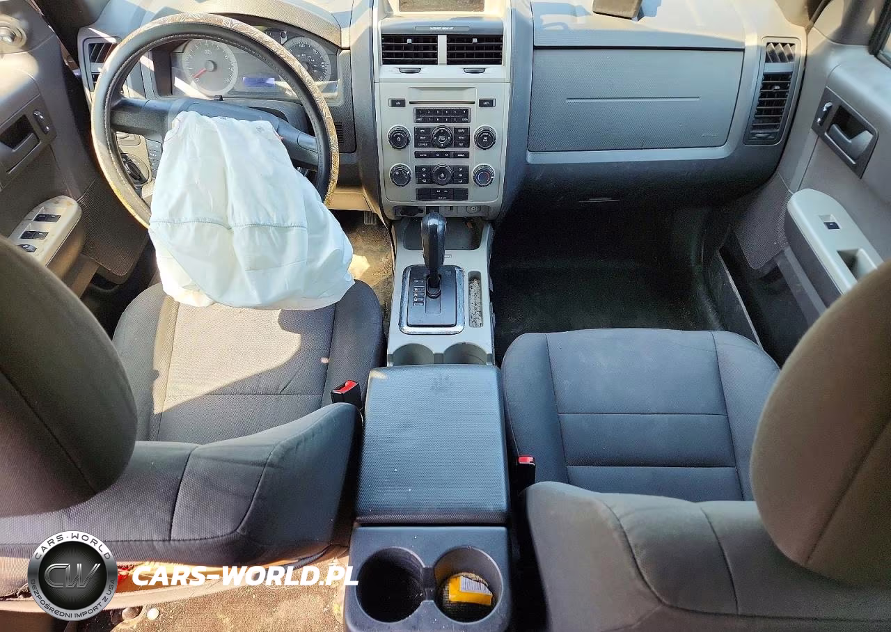 2011 Ford Escape Xlt VIN:1FMCU0D78BKB87354 - 8