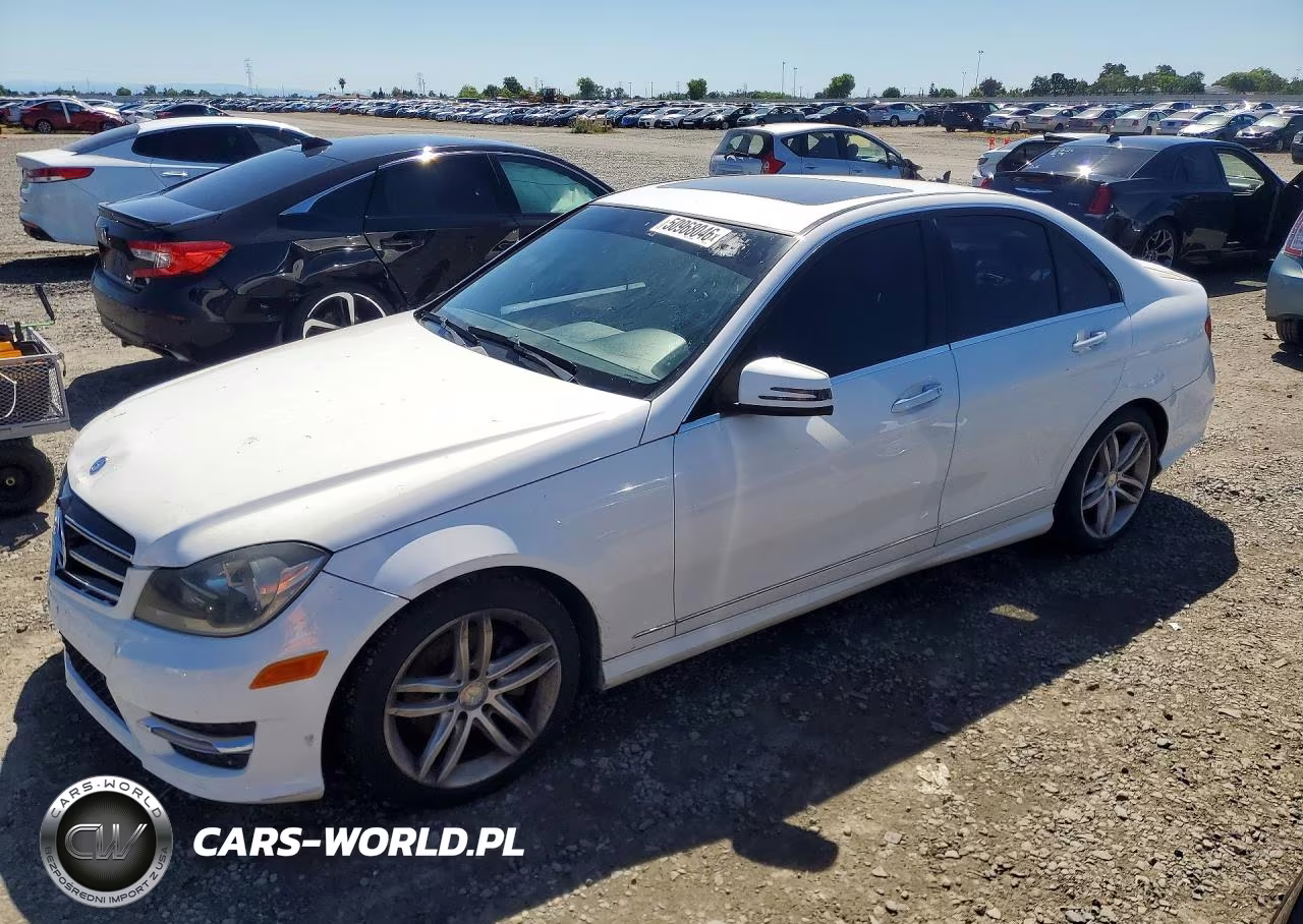 2014 Mercedes-Benz C 250