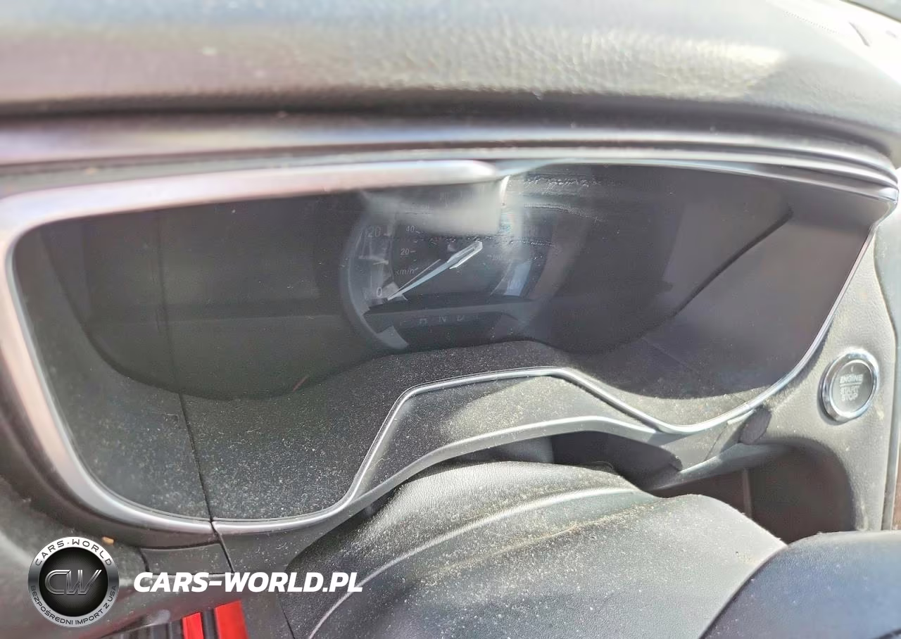 2018 Ford Fusion Titanium VIN:3FA6P0RU3JR195045 - 9