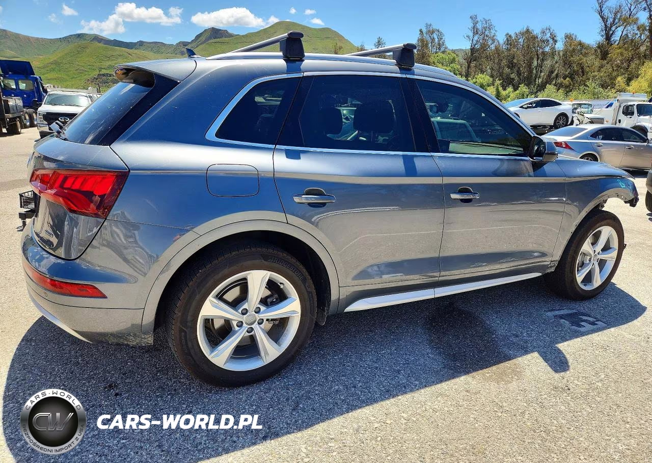 2020 Audi Q5 Premium VIN:WA1ANAFY5L2084652 - 3