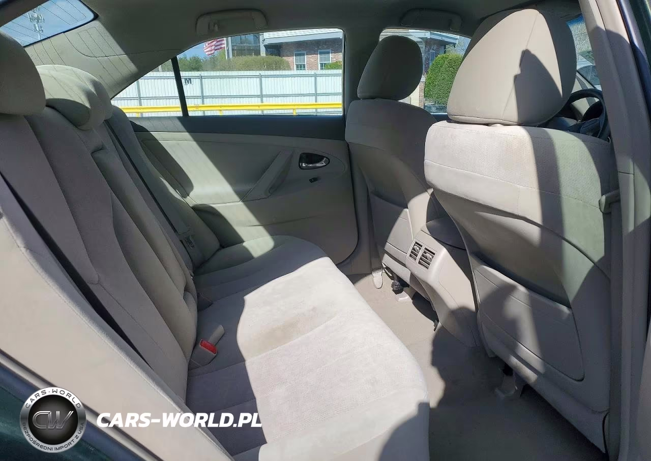 2011 Toyota Camry Hybrid VIN:4T1BB3EKXBU140093 - 10