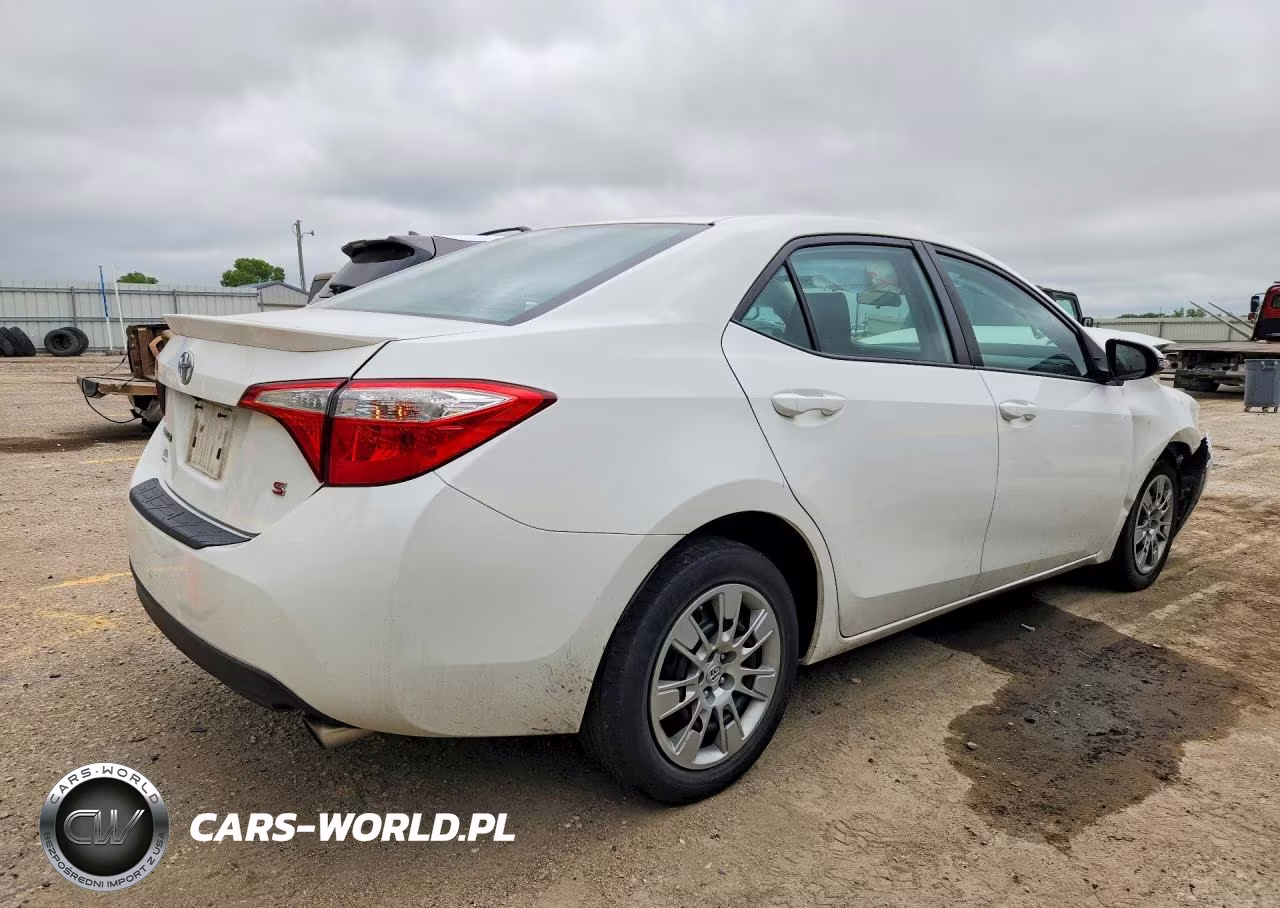 2014 Toyota Corolla S VIN:5YFBURHE3EP177415 - 3
