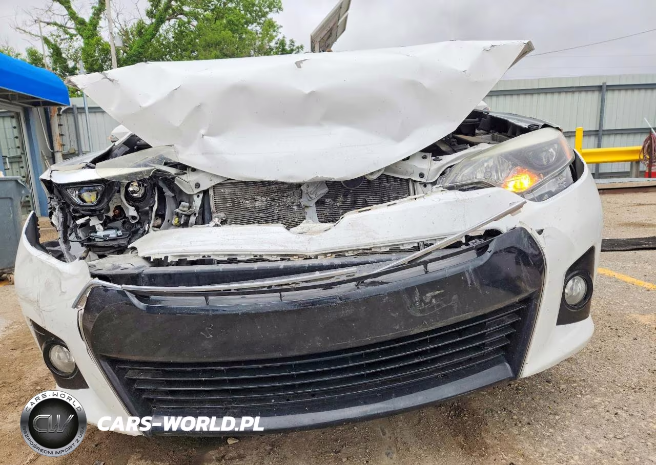 2014 Toyota Corolla S VIN:5YFBURHE3EP177415 - 5