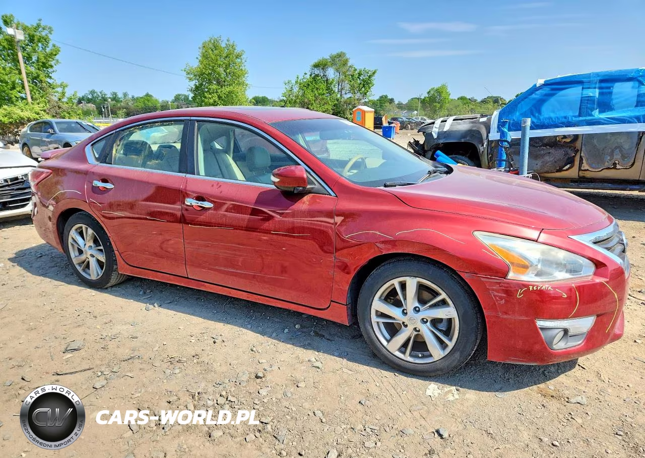 2013 Nissan Altima 2.5 VIN:1N4AL3AP1DC238832 - 4
