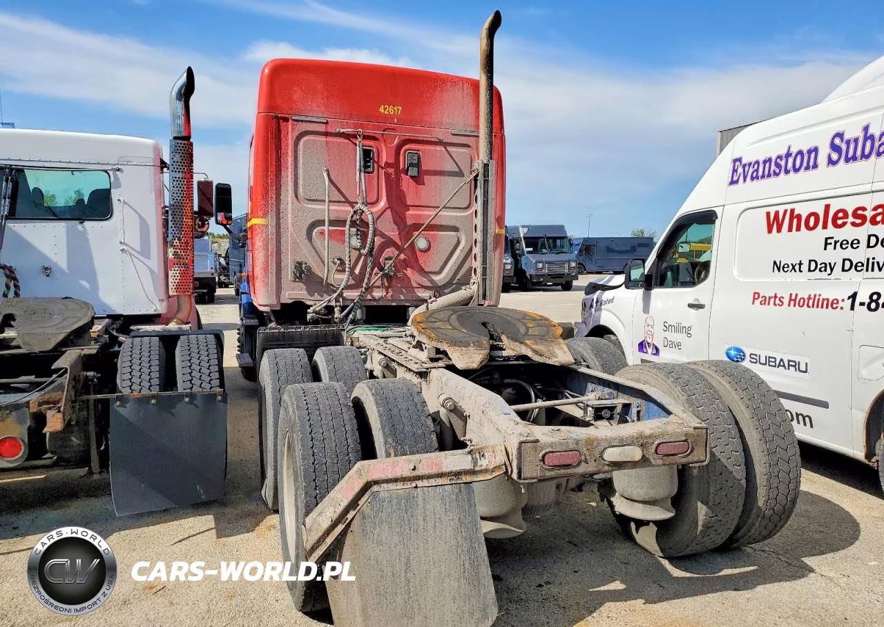 2017 Freightliner Cascadia 113 Semi Truck VIN:1FUJGHDV0HLHL2171 - 3