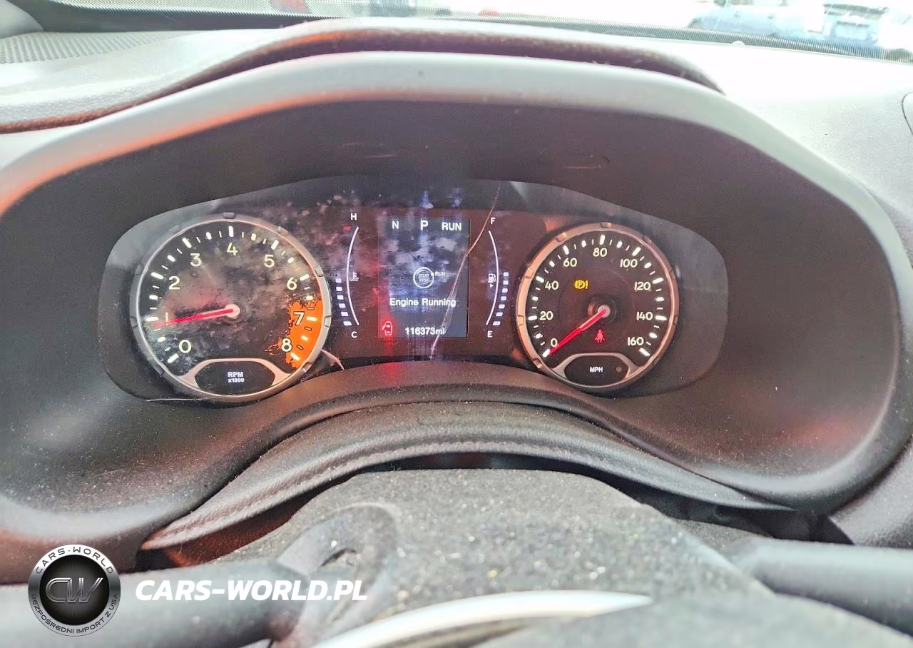 2018 Jeep Renegade Latitude VIN:ZACCJABB9JPH05325 - 9