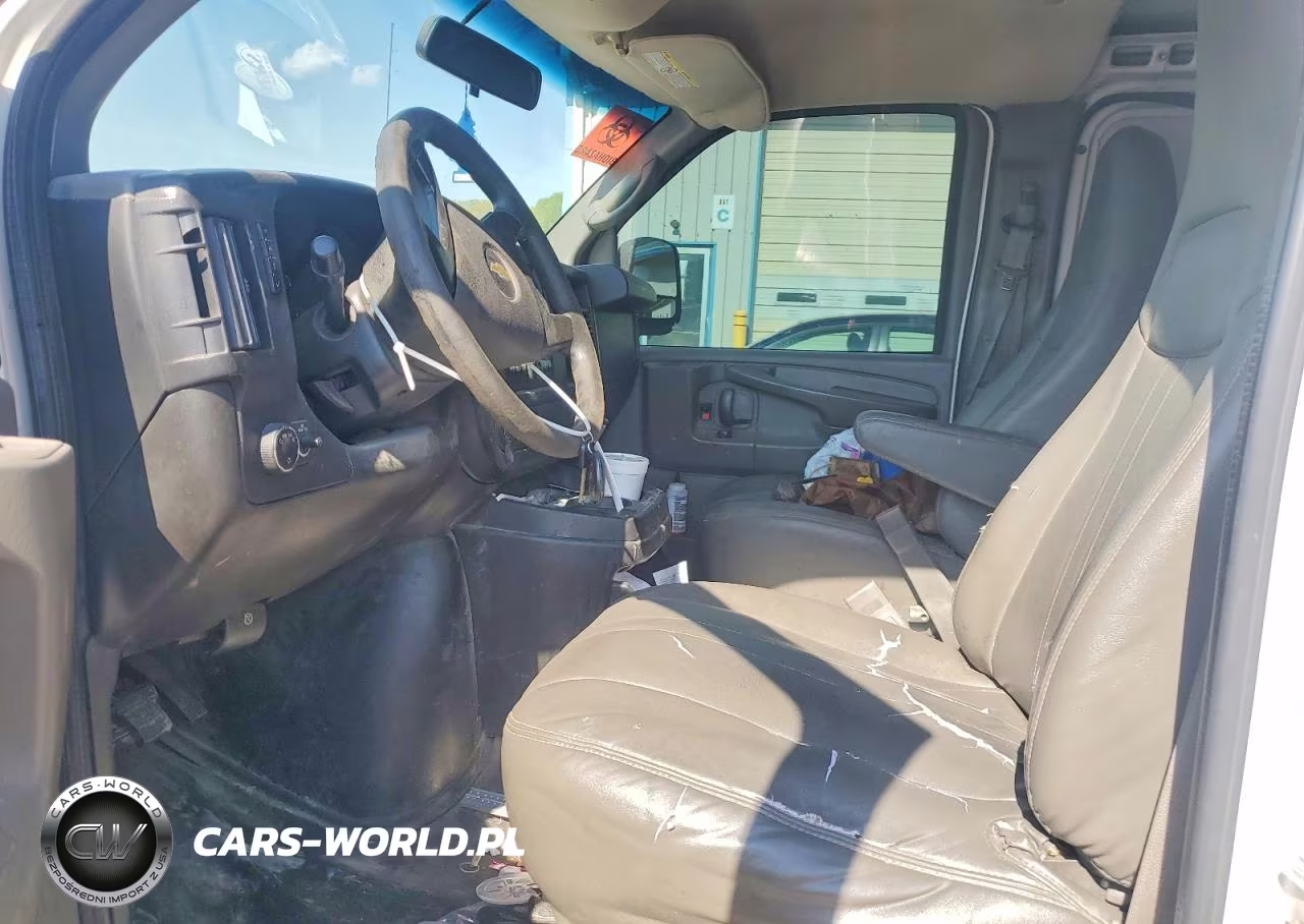 2015 Chevrolet Express G3500 VIN:1GCZGUCG8F1280997 - 7