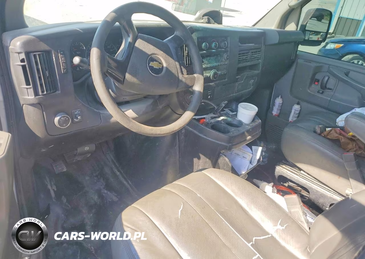 2015 Chevrolet Express G3500 VIN:1GCZGUCG8F1280997 - 8