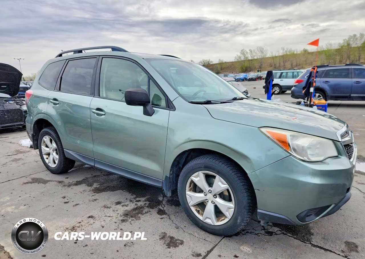 2014 Subaru Forester 2.5I Premium VIN:JF2SJAEC4EH514006 - 4