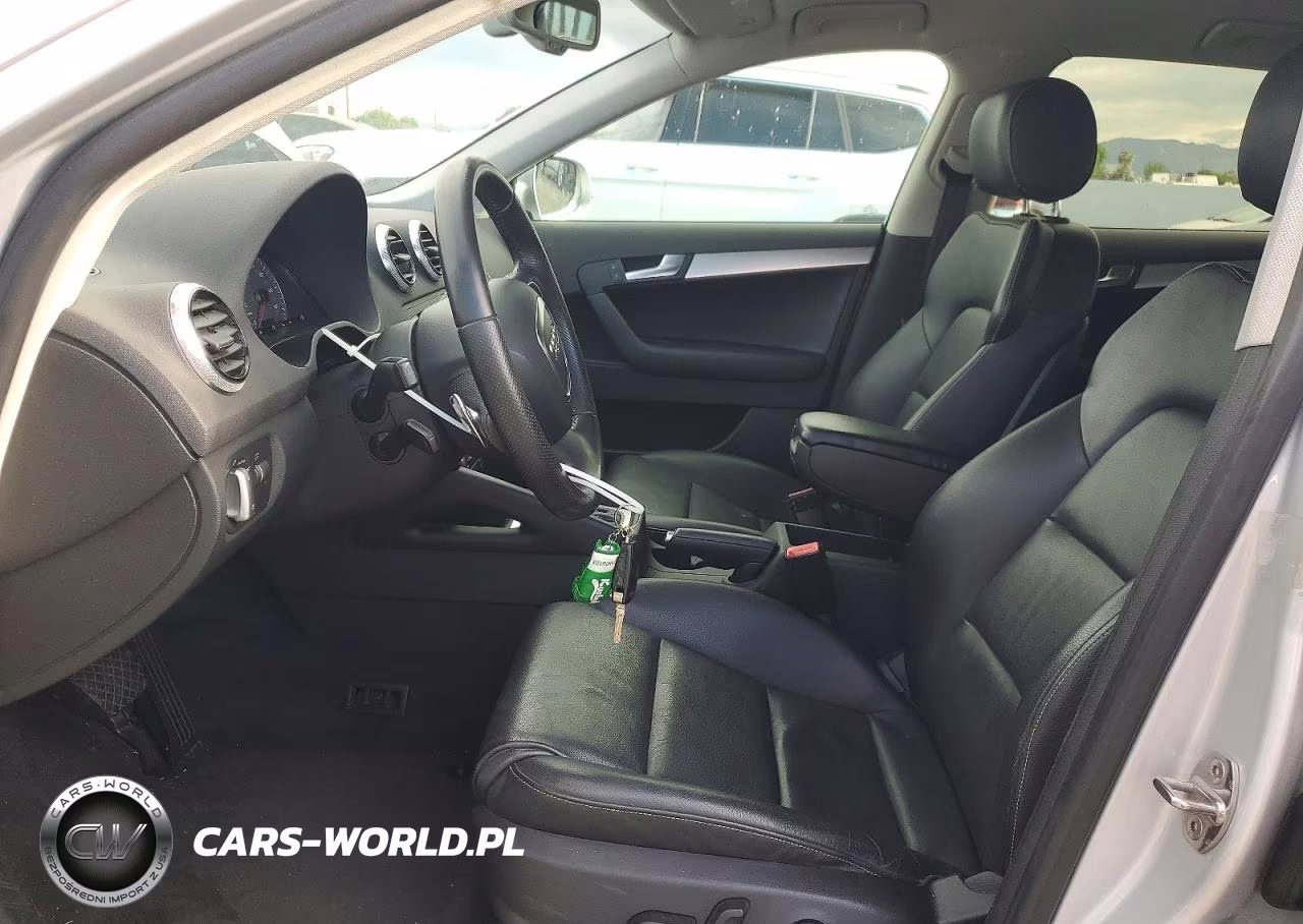 2012 Audi A3 Premium Plus VIN:WAUKEAFM1CA136384 - 7