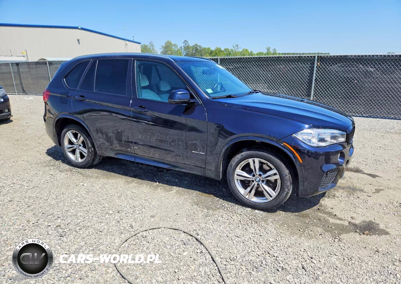 2017 BMW X5 xDrive35I VIN:5UXKR0C3XH0V76290 - 4