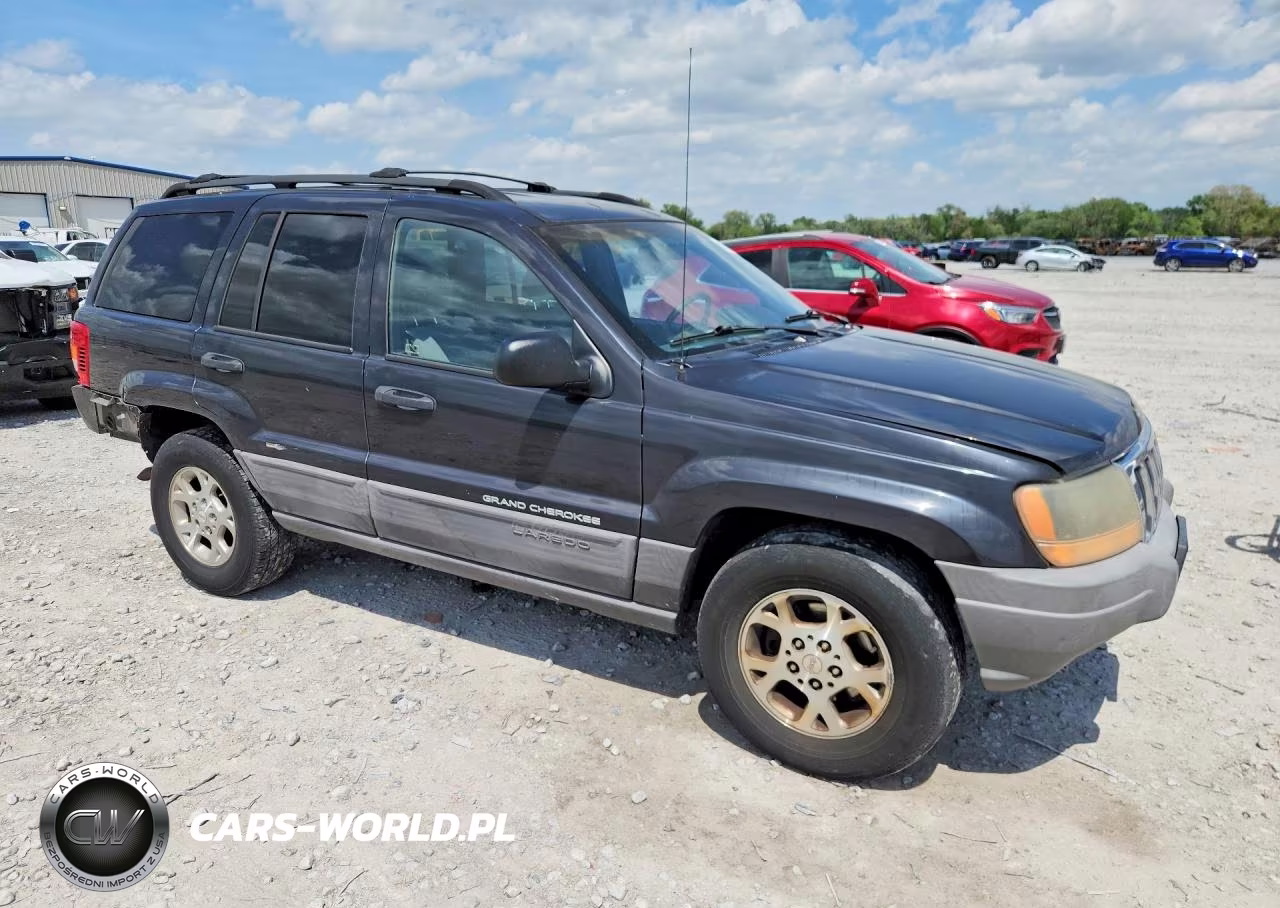 1999 Jeep Grand Cherokee Laredo VIN:1J4G258S2XC660474 - 4