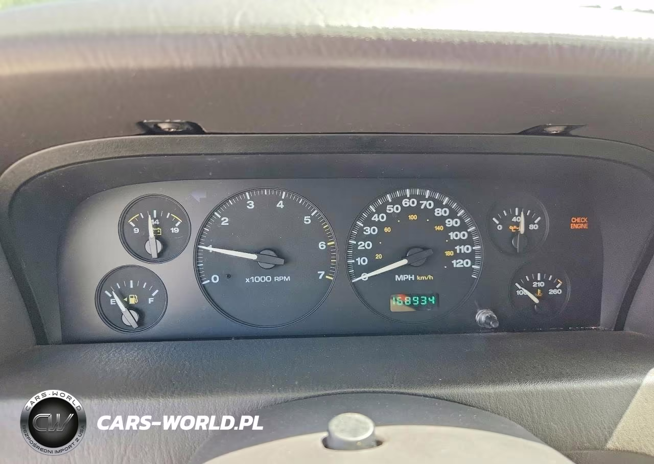 1999 Jeep Grand Cherokee Laredo VIN:1J4G258S2XC660474 - 9