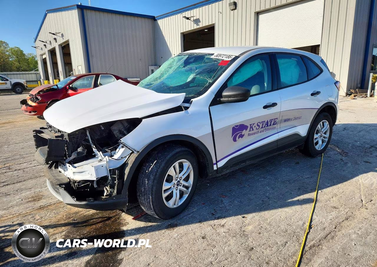 2022 Ford Escape S – zdjęcie 1 z 13