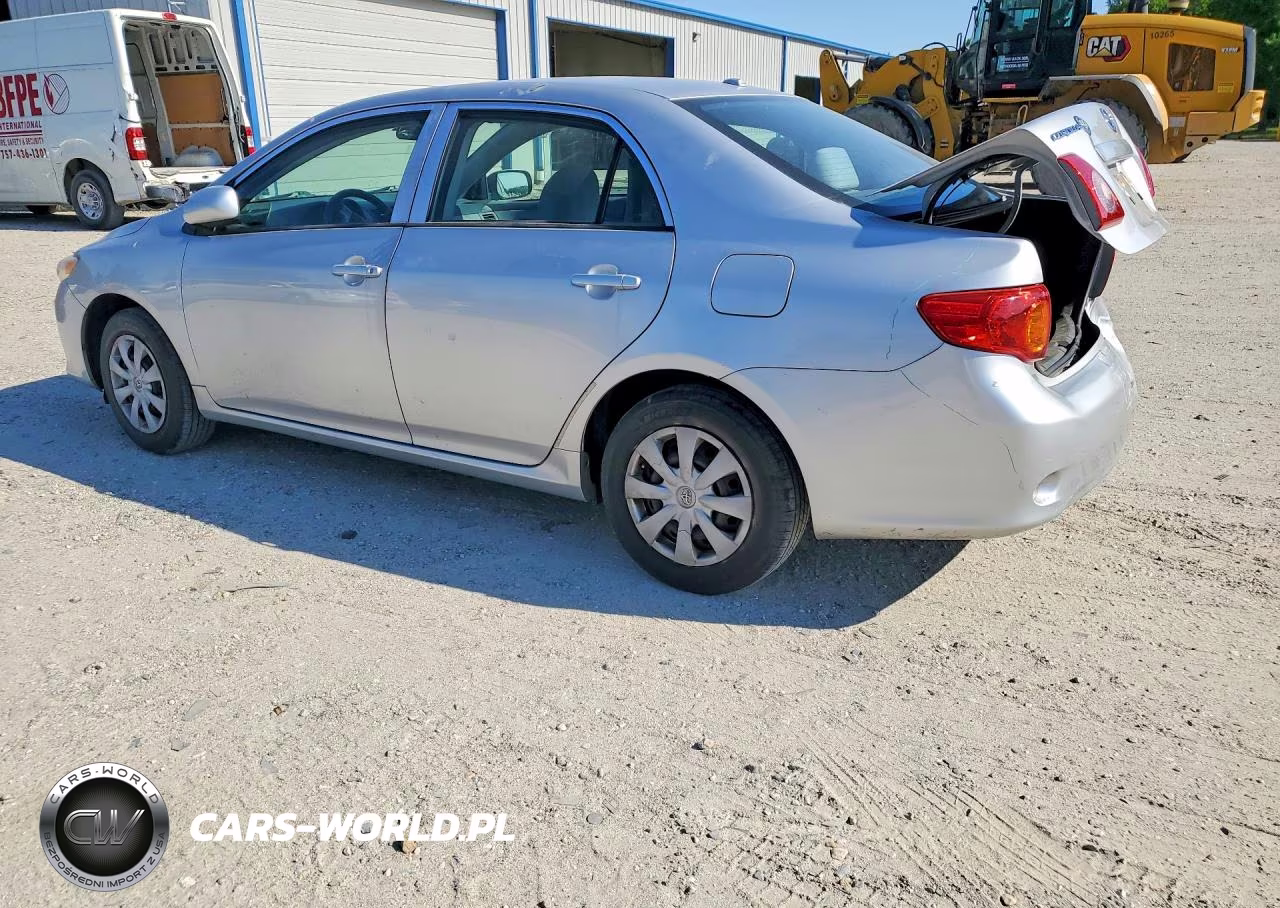 2010 Toyota Corolla Le VIN:2T1BU4EE8AC295462 - 2