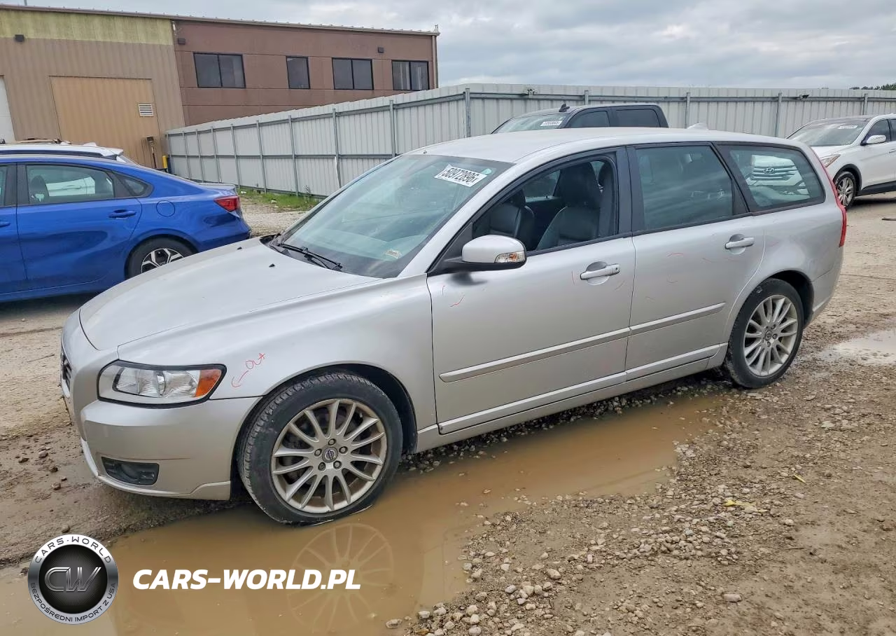 2011 Volvo V50 T5