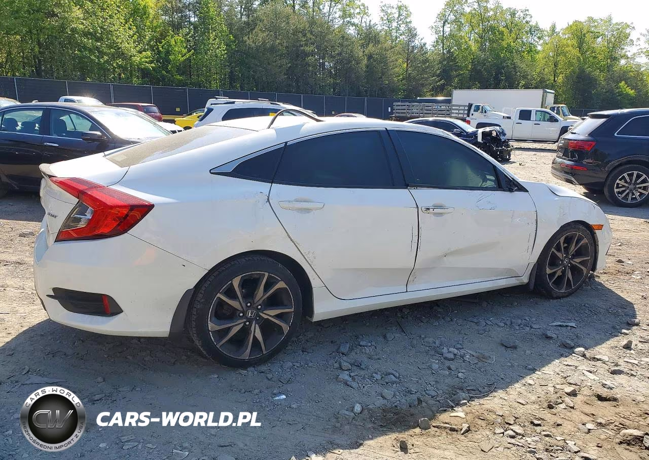 2019 Honda Civic Sport VIN:2HGFC2F83KH553820 - 3
